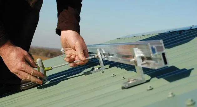 L רגל גג גג הרכבה מבנה אור השמש עומד